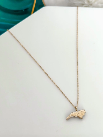 Anna Banana Dainty NC Necklace